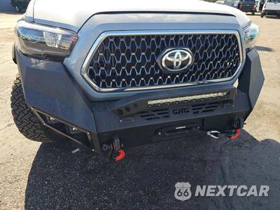 2018 Toyota Tacoma TRD Off-Road Crew Cab Medium Bed - zdjęcie 20 z 40 - miniatura