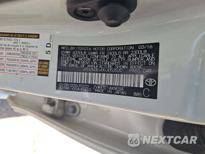 2016 Toyota Prius v Two - zdjęcie 2 z 39 - miniatura