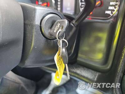 2016 Chevrolet Silverado 2500HD WT Crew Cab Long Bed 1WT - zdjęcie 7 z 45 - miniatura