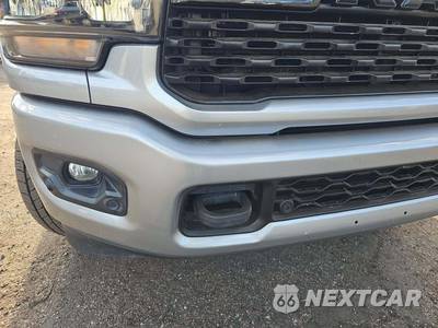 2022 Ram 2500 Big Horn Crew Cab Medium Bed - zdjęcie 19 z 38 - miniatura