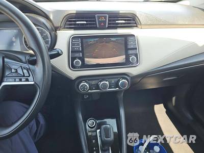 2022 Nissan Versa SV - zdjęcie 7 z 30 - miniatura