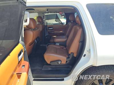 2012 Toyota Sequoia Platinum - zdjęcie 10 z 45 - miniatura