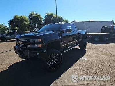 2016 Chevrolet Silverado 2500HD LT Crew Cab Medium Bed 1LT