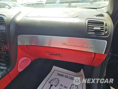 2002 Ford Thunderbird Premium w/Removable Top - zdjęcie 16 z 37 - miniatura