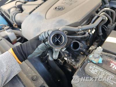2020 Toyota Tacoma TRD Sport Crew Cab Medium Bed - zdjęcie 31 z 35 - miniatura