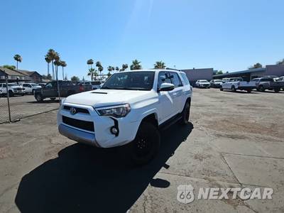 2019 Toyota 4Runner TRD Off-Road Premium - zdjęcie 1 z 35 - miniatura