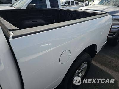 2018 Ram 1500 SLT Extended Cab Medium Bed - zdjęcie 29 z 48 - miniatura