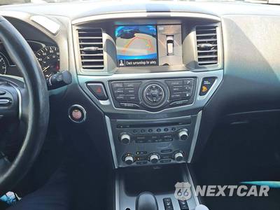 2018 Nissan Pathfinder SL - zdjęcie 7 z 40 - miniatura