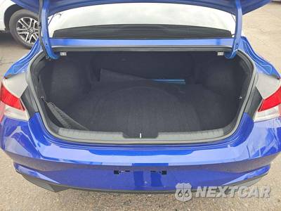 2023 Hyundai Elantra SEL - zdjęcie 14 z 36 - miniatura