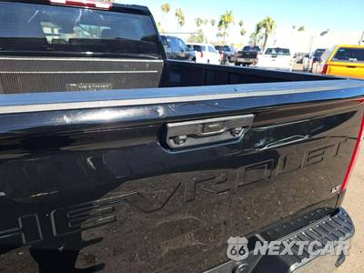 2025 Chevrolet Silverado 2500HD LT Crew Cab Medium Bed 1LT - zdjęcie 22 z 31 - miniatura