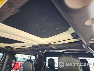 2022 Jeep Gladiator Overland Crew Cab Medium Bed - zdjęcie 10 z 36 - miniatura