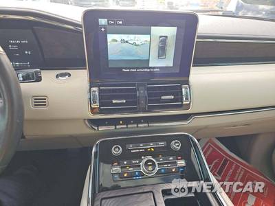 2019 Lincoln Navigator Reserve - zdjęcie 7 z 36 - miniatura