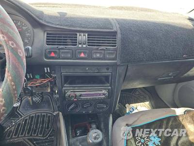 2003 Volkswagen Jetta Sedan GL - zdjęcie 7 z 22 - miniatura