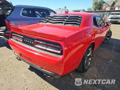 2016 Dodge Challenger SXT - zdjęcie 3 z 24 - miniatura