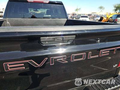 2021 Chevrolet Silverado 1500 LT Trail Boss Crew Cab Short Bed 2LT - zdjęcie 26 z 34 - miniatura