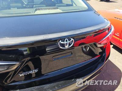 2019 Toyota Yaris LE Sedan - zdjęcie 46 z 62 - miniatura