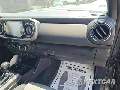 2023 Toyota Tacoma TRD Sport Crew Cab Long Bed - zdjęcie 18 z 30 - miniatura