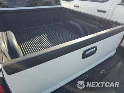 2006 GMC Sierra 1500 SLE-1 Crew Cab Short Bed 3SA - zdjęcie 27 z 40 - miniatura