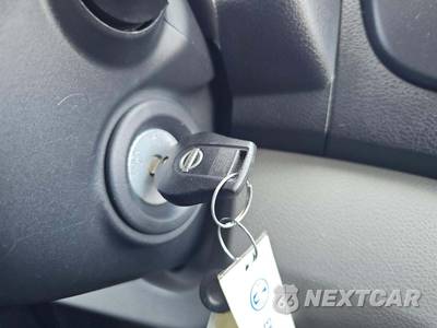 2017 Nissan NV200 Compact Cargo SV 115.2" WB - zdjęcie 8 z 32 - miniatura