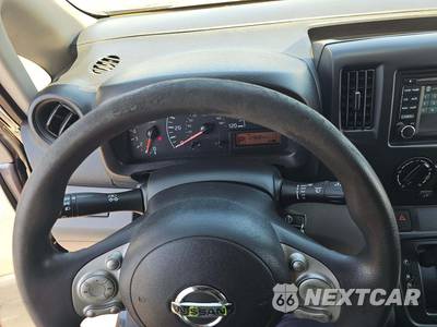 2017 Nissan NV200 Compact Cargo SV 115.2" WB - zdjęcie 21 z 32 - miniatura