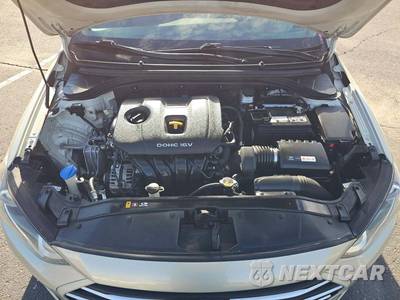 2017 Hyundai Elantra Value Edition Sedan - zdjęcie 33 z 37 - miniatura