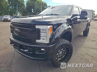 2018 Ford Super Duty F-350 Platinum Crew Cab Long Bed - zdjęcie 48 z 52 - miniatura