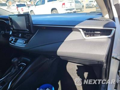 2022 Toyota Corolla Hybrid LE Sedan - zdjęcie 16 z 35 - miniatura