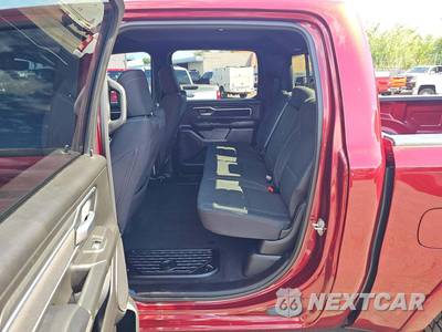 2025 Ram 1500 Big Horn Crew Cab Short Bed - zdjęcie 10 z 29 - miniatura
