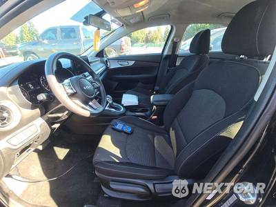 2024 Kia Forte LX - zdjęcie 6 z 25 - miniatura
