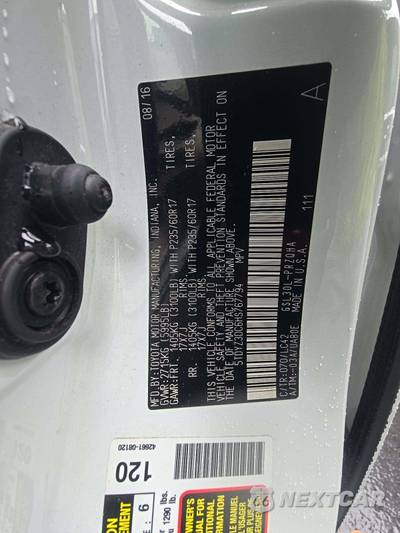 2017 Toyota Sienna XLE 8-Passenger 119.3" WB - zdjęcie 5 z 24 - miniatura