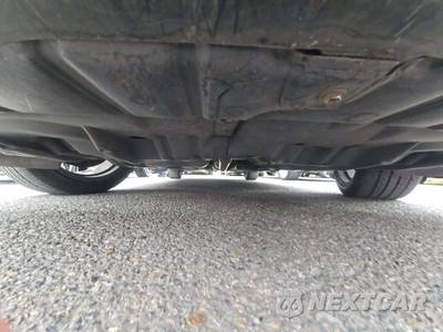2016 Toyota Camry XSE - zdjęcie 20 z 27 - miniatura