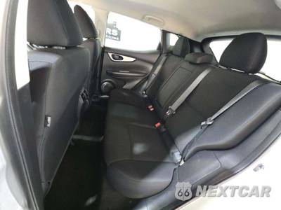 2019 Nissan Rogue Sport S - zdjęcie 13 z 27 - miniatura