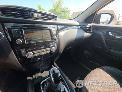 2022 Nissan Rogue Sport SV - zdjęcie 10 z 33 - miniatura