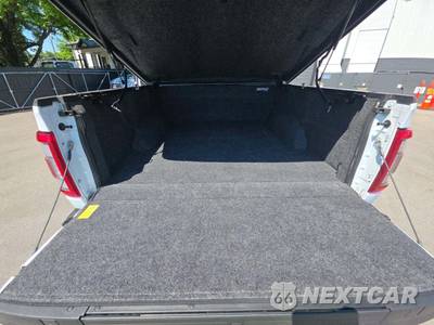 2023 Ford F-150 Raptor Crew Cab Short Bed - zdjęcie 11 z 17 - miniatura