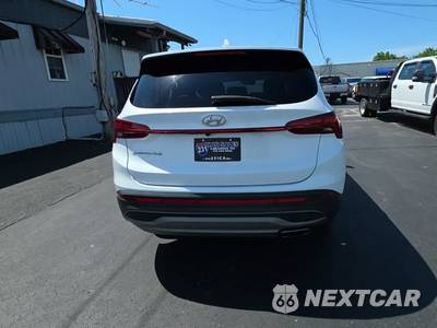 2021 Hyundai Santa Fe SE - zdjęcie 4 z 28 - miniatura