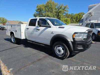 2019 Ram 5500 Cab Chassis Tradesman Crew Cab DRW - zdjęcie 4 z 22 - miniatura