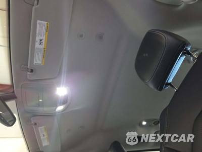 2024 Chrysler Pacifica Hybrid Select 121.6" WB - zdjęcie 11 z 24 - miniatura