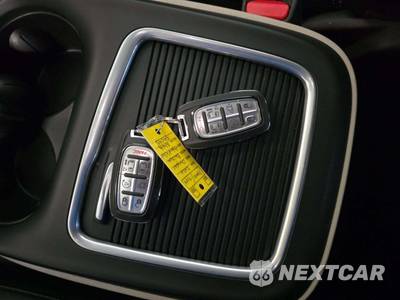 2024 Chrysler Pacifica Hybrid Select 121.6" WB - zdjęcie 8 z 24 - miniatura