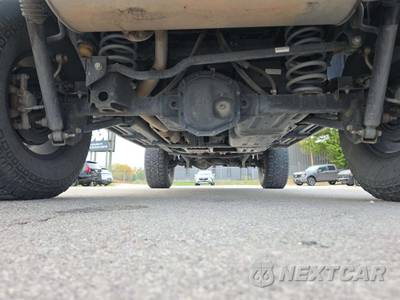 2020 Jeep Wrangler Unlimited Sahara Altitude Edition - zdjęcie 12 z 18 - miniatura