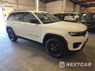 2025 Jeep Grand Cherokee Altitude - zdjęcie 4 z 22 - miniatura