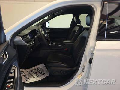 2025 Jeep Grand Cherokee Altitude - zdjęcie 6 z 22 - miniatura