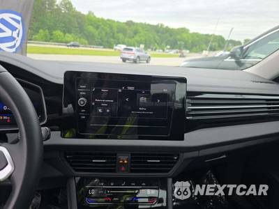 2025 Volkswagen Jetta S - zdjęcie 10 z 21 - miniatura