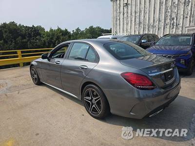2021 Mercedes-Benz C 300 4MATIC Sedan - zdjęcie 2 z 24 - miniatura