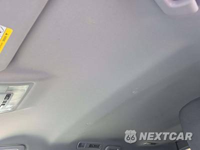2017 Toyota Highlander LE - zdjęcie 11 z 28 - miniatura