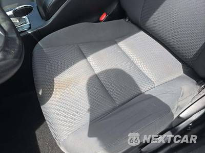 2017 Toyota Highlander LE - zdjęcie 22 z 28 - miniatura