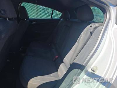 2018 Chevrolet Cruze LT Hatchback 1SD - zdjęcie 13 z 23 - miniatura