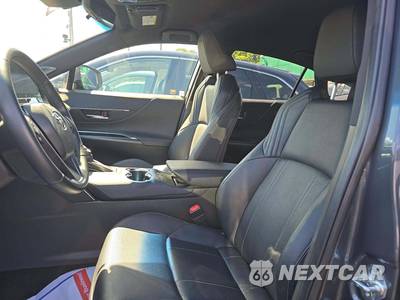 2021 Toyota Venza Limited - zdjęcie 6 z 24 - miniatura