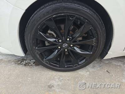 2023 Nissan Maxima SR - zdjęcie 22 z 25 - miniatura