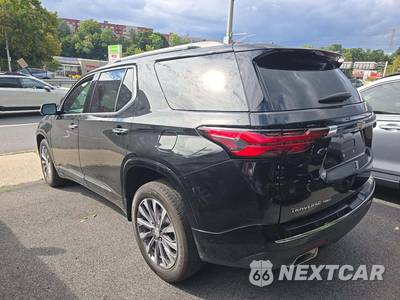 2023 Chevrolet Traverse Premier 1LZ - zdjęcie 2 z 26 - miniatura