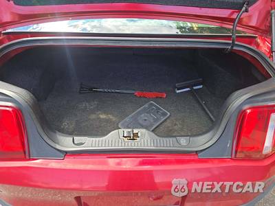 2012 Ford Mustang V6 Premium Coupe - zdjęcie 14 z 28 - miniatura